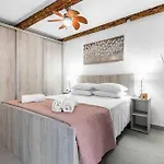 Happy Hideaway By Aneo Travel