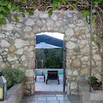 Happy Hideaway By Aneo Travel *