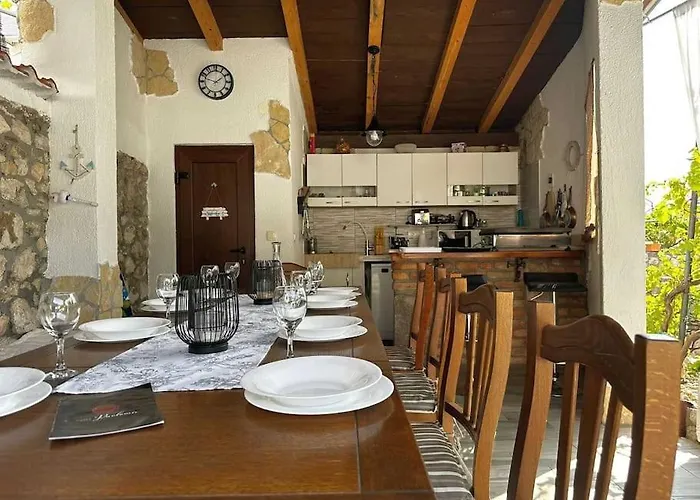 Happy Hideaway By Aneo Travel * Bribir (Primorje-Gorski Kotar)