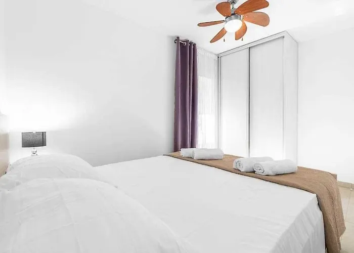 Happy Hideaway By Aneo Travel