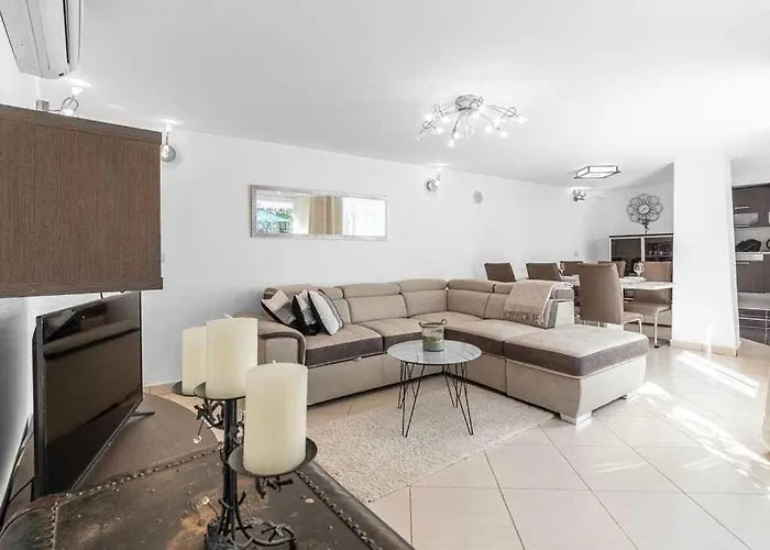 Happy Hideaway By Aneo Travel Feriehus Bribir (Primorje-Gorski Kotar)